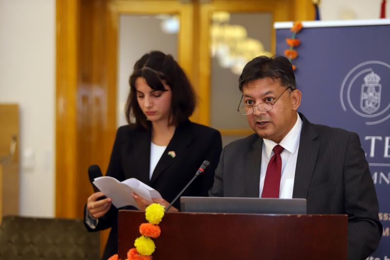 Az indiai nagykövet különleges látogatást tett az ELTE-n, ahol a két ország közötti kulturális és tudományos kapcsolatokat erősítette.