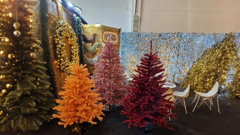 Íme néhány elengedhetetlen karácsonyi dísz, amelyek varázslatossá teszik az ünnepet: