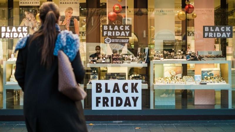 Fekete Péntek: Óriási kedvezmények már kezdetben, de a legjobb még előttünk áll!