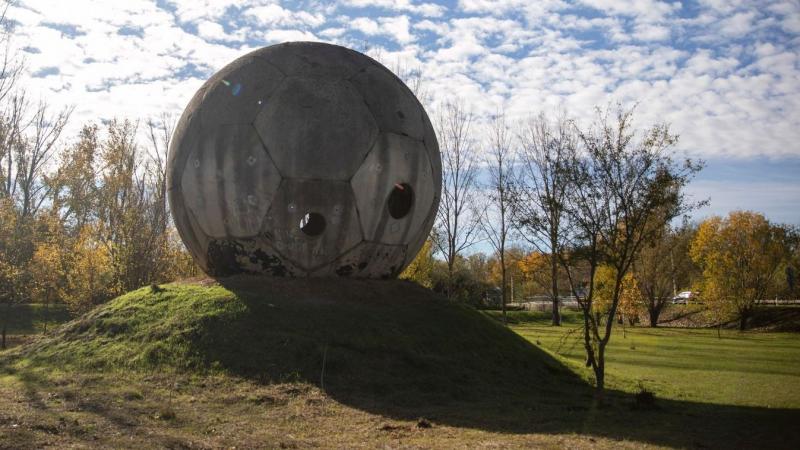 Sokan nincsenek is tudatában, hogy Derecske varázslatos tájain számos rejtélyes gömbház található.