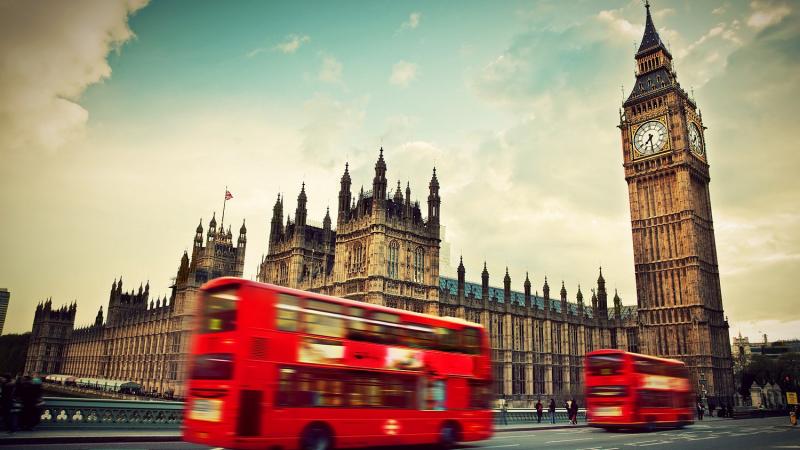 Londonban jelentős szigorításokat vezettek be: a kisebb bűncselekmények elkövetőit is könnyedén kitoloncolhatják.