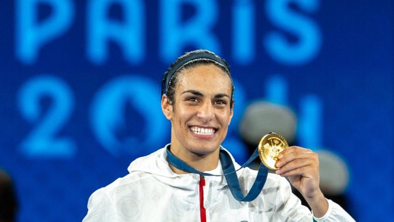 Egy évvel ezelőtt: az algériai bokszolónő, aki a botrányok középpontjában állt, lenyűgözte a világot, amikor bebizonyította, hogy nemcsak a ringben, hanem azon kívül is képes megváltoztatni a szabályokat.