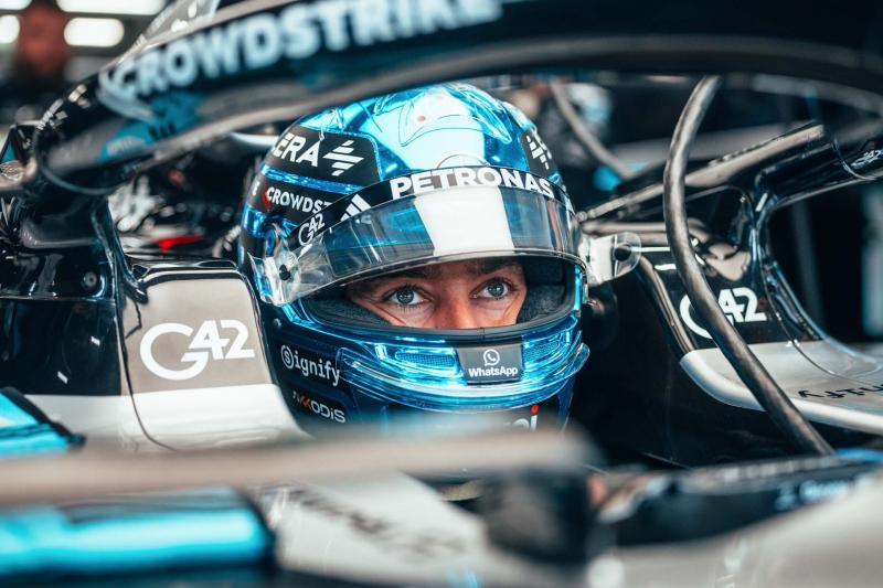 Russell a szingapúri éjszakában: egy újabb izgalmas verseny a Forma-1 világában! - F1VILÁG.HU