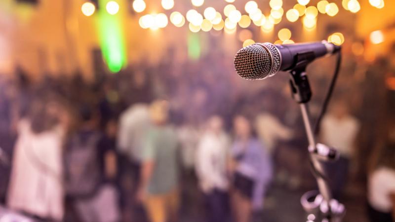 Galla Miklós kétszer akkora nehézségekkel küzd, mint amire számított: ismét a rajongóihoz intézett üzenetet - Pénzcentrum.