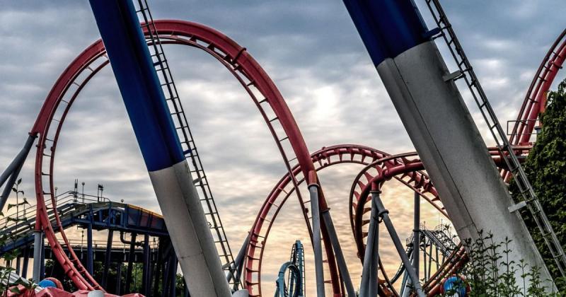 Fedezze fel, hogyan szöktek az élelmiszerárak a hullámvasútra! Itt a hét grafikonja, amely bemutatja az árak izgalmas emelkedéseit és eséseit.