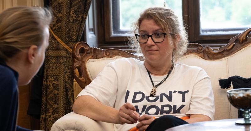 Veiszer Alinda éles kritikával illette az RTL-t az „Árulók” döntője után, kifejezve véleményét a műsorral kapcsolatban.