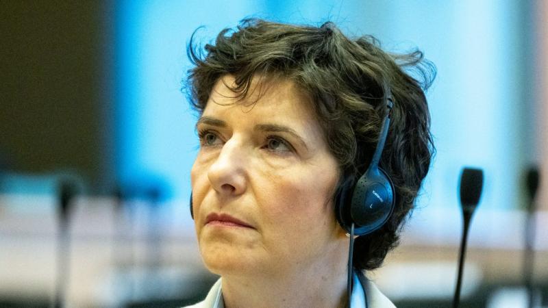 Orbánék brüsszeli kémhálózata körüli botrány következtében az Európai Parlament vizsgálatot indít.