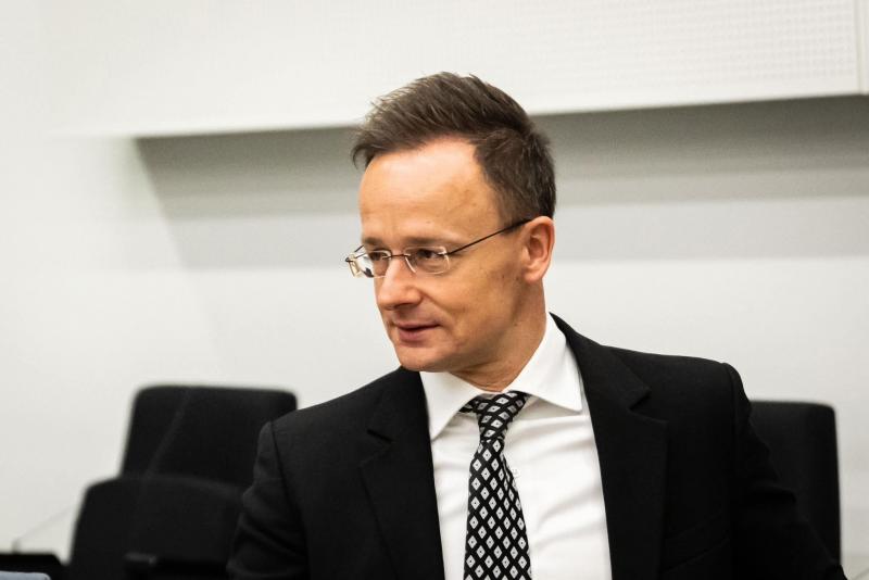 Szijjártó hangsúlyozta, hogy az amerikai-magyar nukleáris együttműködés kulcsfontosságú eszköz lehet a Brüsszel által generált kihívások megoldásában.