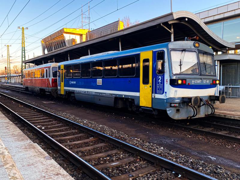 Egy Bizmut szabadult el Mátészalkán, ahol négy kilométernyi sebességgel vágtázott, és három váltót letarolt, mielőtt végül megállt.