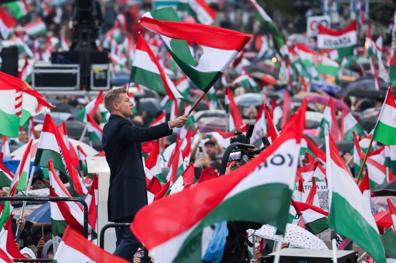 Magyar Péter bejelentette, hogy a Nemzet Hangja szavazásának határidejét meghosszabbítják.